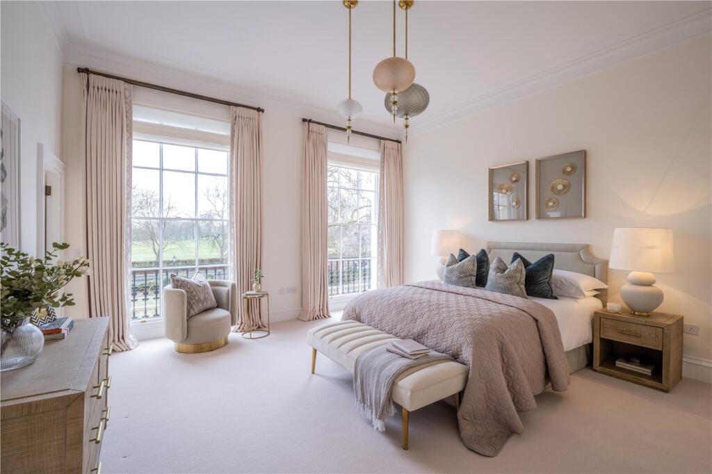 3 bedroom apartment for sale in Cumberland Terrace, Regent's Park, London, NW1